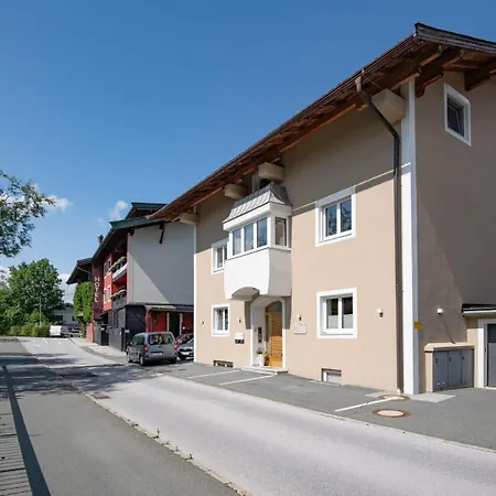 Achenblick Apartment *